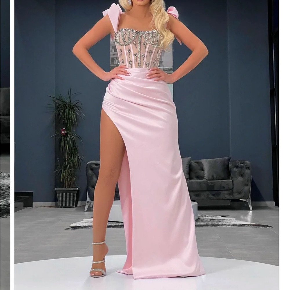 Pink crystal corset evening gown prom couture dress kosovo size 2-4 small custom